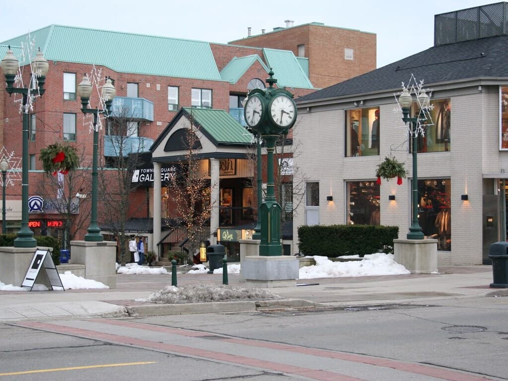 Commercial cleaning in Oakville, ON